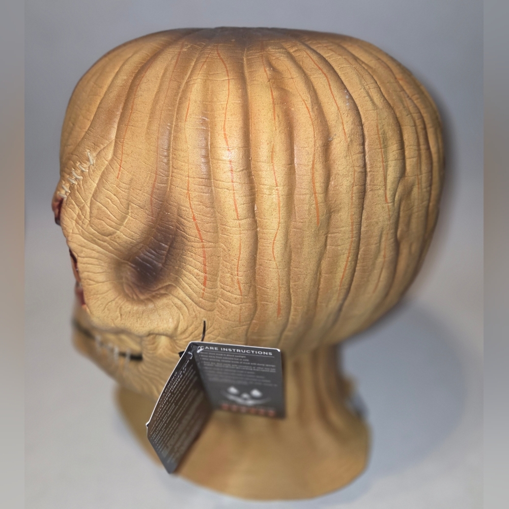 Trick R Treat Sam Unmasked - Picture 2 of 4